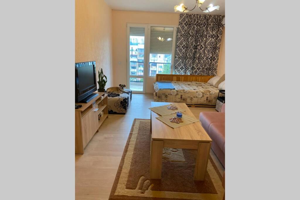 Sunny Apartment By The River 桑丹斯基 外观 照片